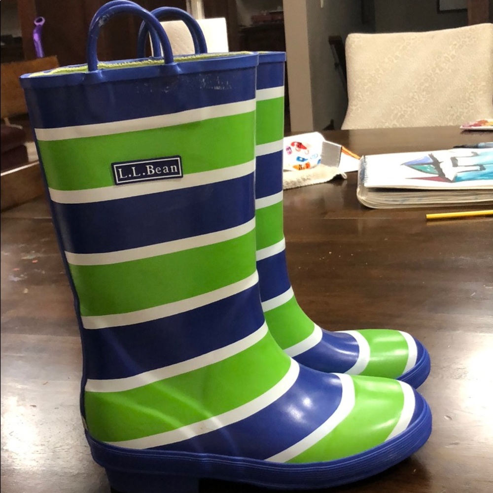 Rain boots